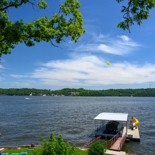 picture,from,the,porch,of,a,lake,house,at,the